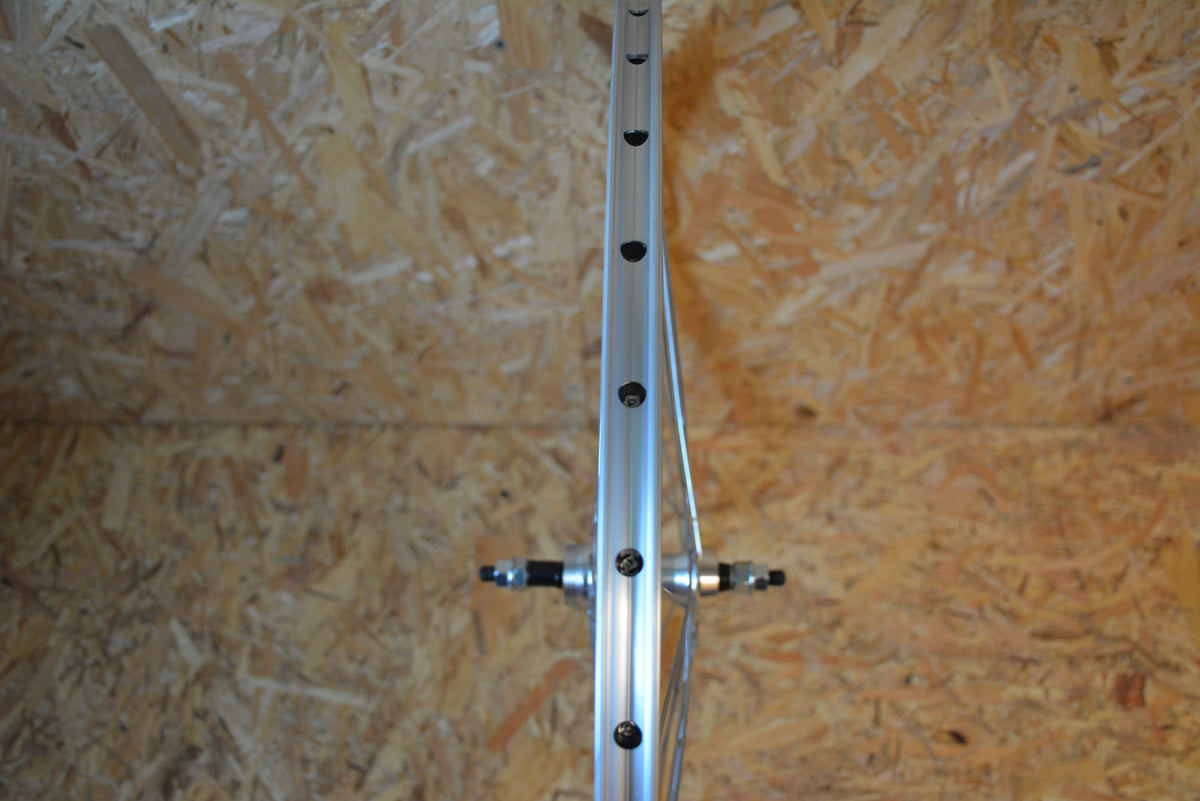 ROUE ARRIERE CFX ARGENT RL 5 6 7V ARGENT ECROU