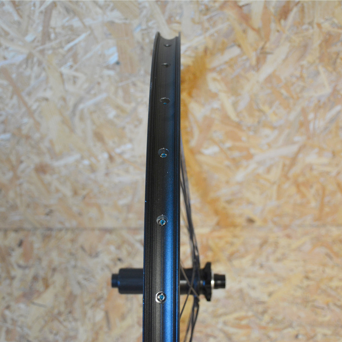 ROUE ARRIERE 28" DBL DISQUE BOOST 12X148