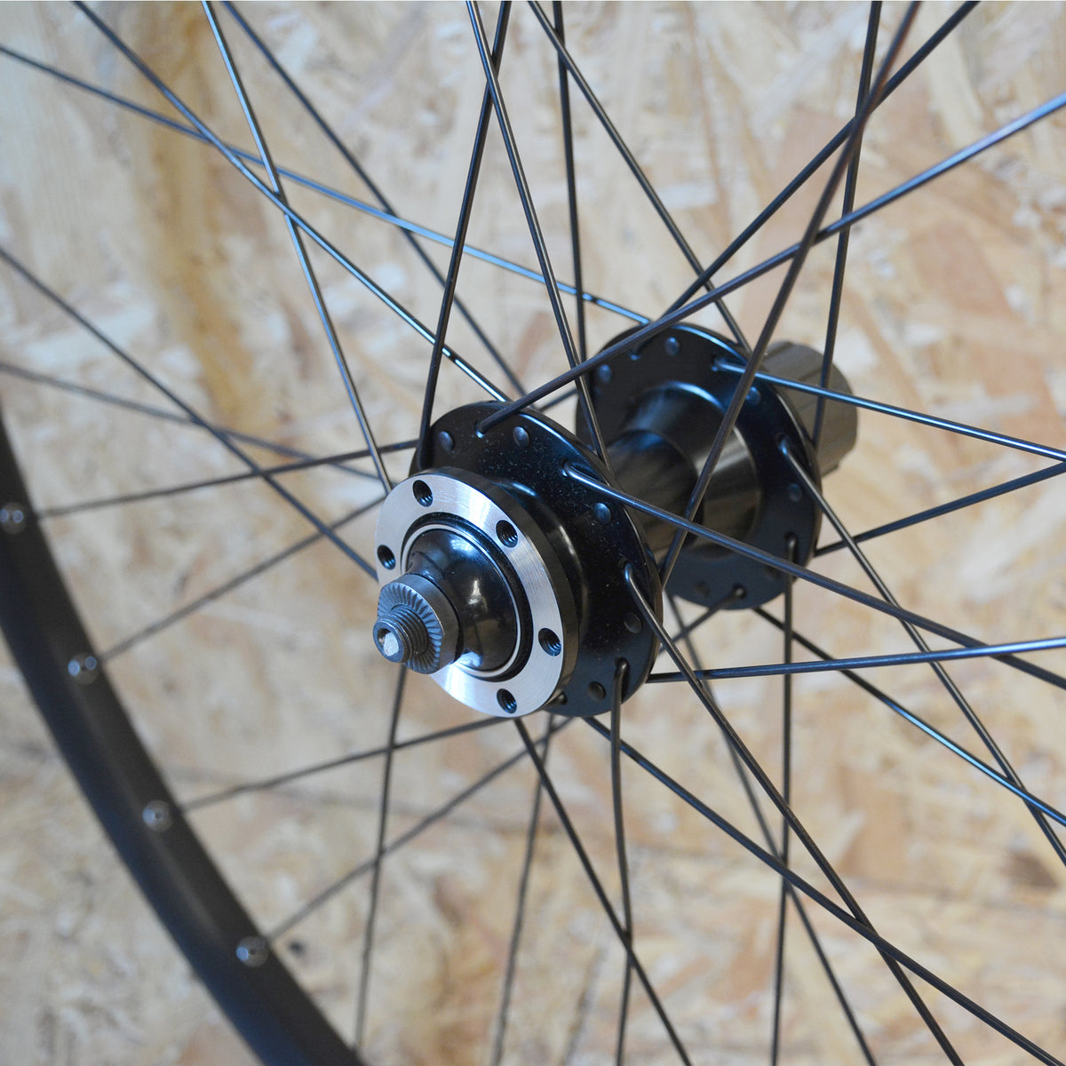 ROUE AR 27.5" CASSETTE DISC 6T BLOCAGE