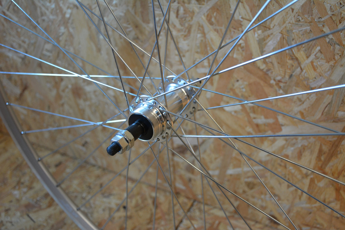 ROUE ARRIERE CFX ARGENT RL 5 6 7V ARGENT ECROU